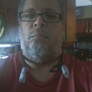 Meet your Posher, Elias